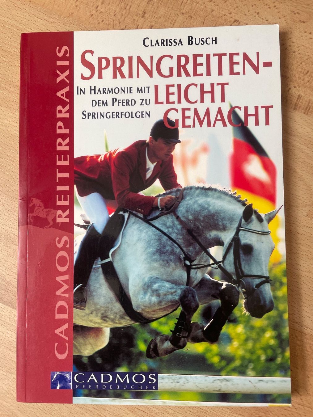 Bücher: Reitbücher "Springen" – Gebraucht aus Wiedlisbach von Lusco 1