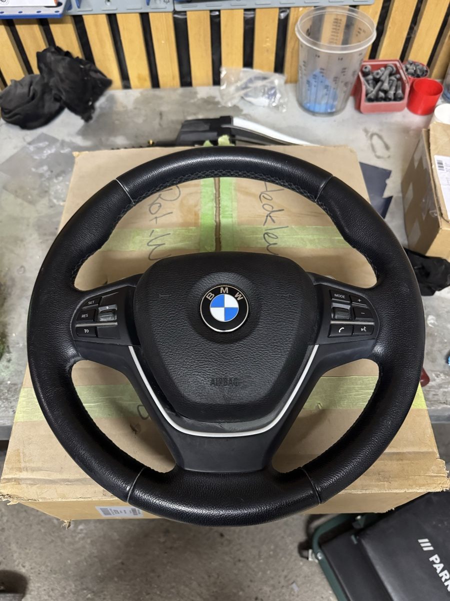 Tutti pezzi di ricambio auto: Bmw X3 Lenkrad – Usato da Triengen venduto da AS58