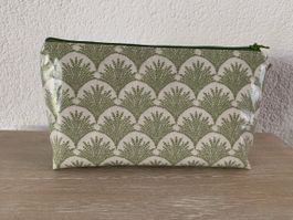 Necessaire
