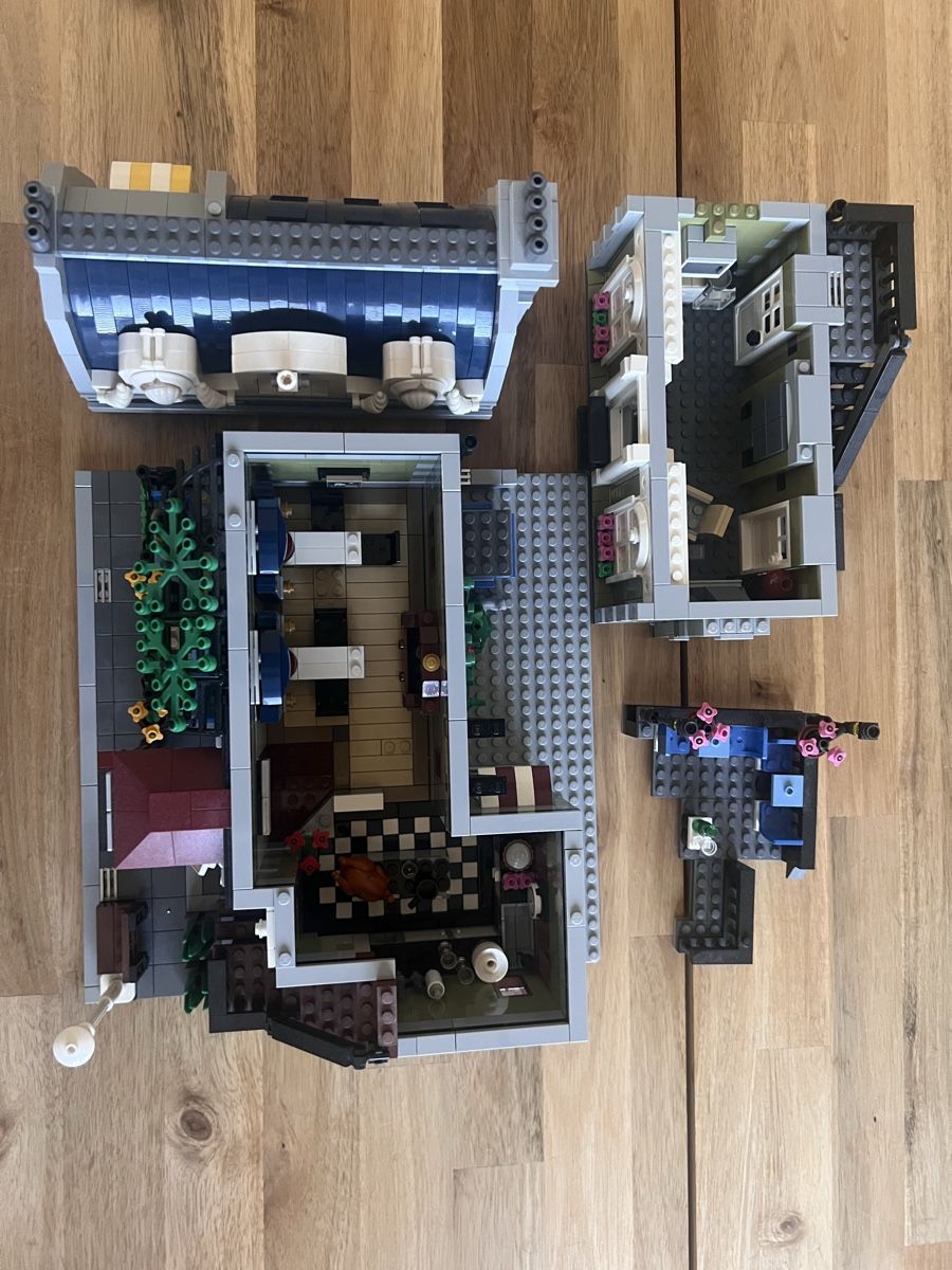 Lego Kit di costruzioni: Lego Creator Expert Pariser Restaurant 10243 – Usato da Bülach venduto da chevelle77 2