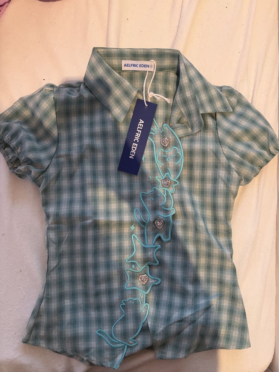 Camicette: Aelfric eden y2k Bluse, Grösse S, neu – Nuovo e nell'imballaggio originale da Hüttikon venduto da ele_tll8