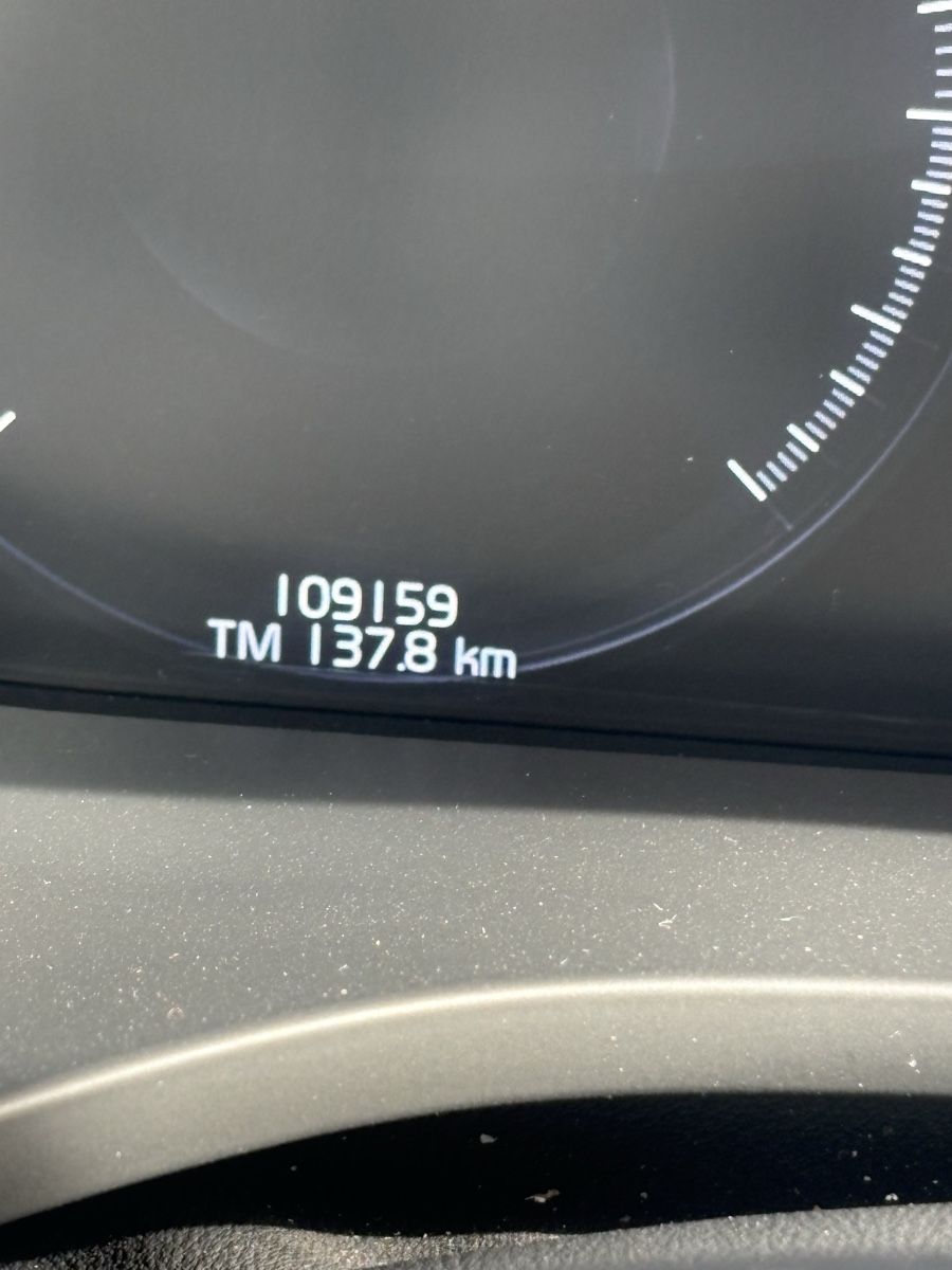 Volvo Automobili: Volvo XC60 T8 TE eAWD – Usato da Rüeggisberg venduto da Carohut 5