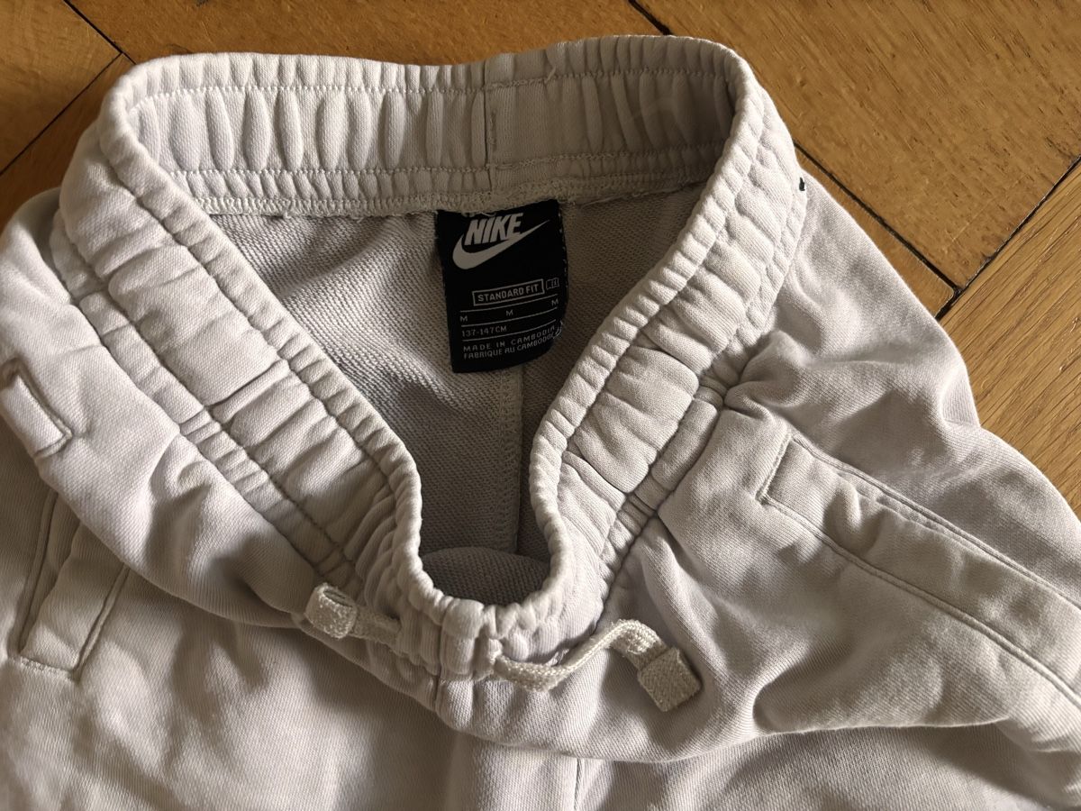 Nike Lotti & Set di vestiti: Sportkleider, 146 – Usato da Zürich venduto da gucks 7