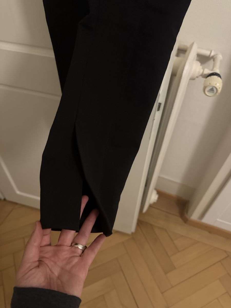 Arket Hosen: Pantalon classique Arket  – Gebraucht aus Zürich von Terra_10 1