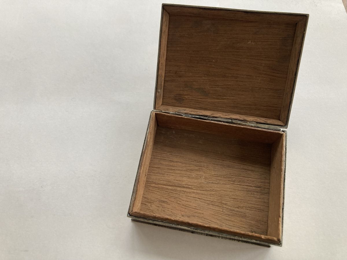 Dosen: Vintage-Messingdose aus China – Gebraucht aus Basel von Imack 1