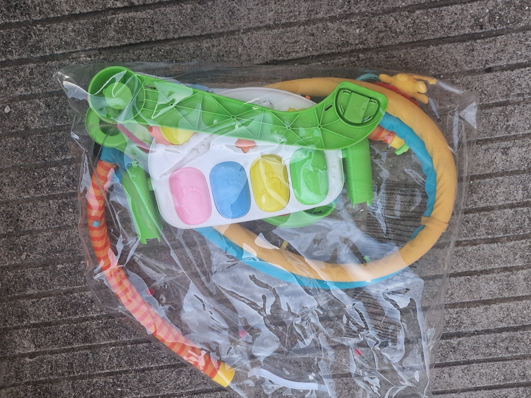 Giocattoli: Jouets pour bebe – Usato da Lausanne venduto da SignedDex 1