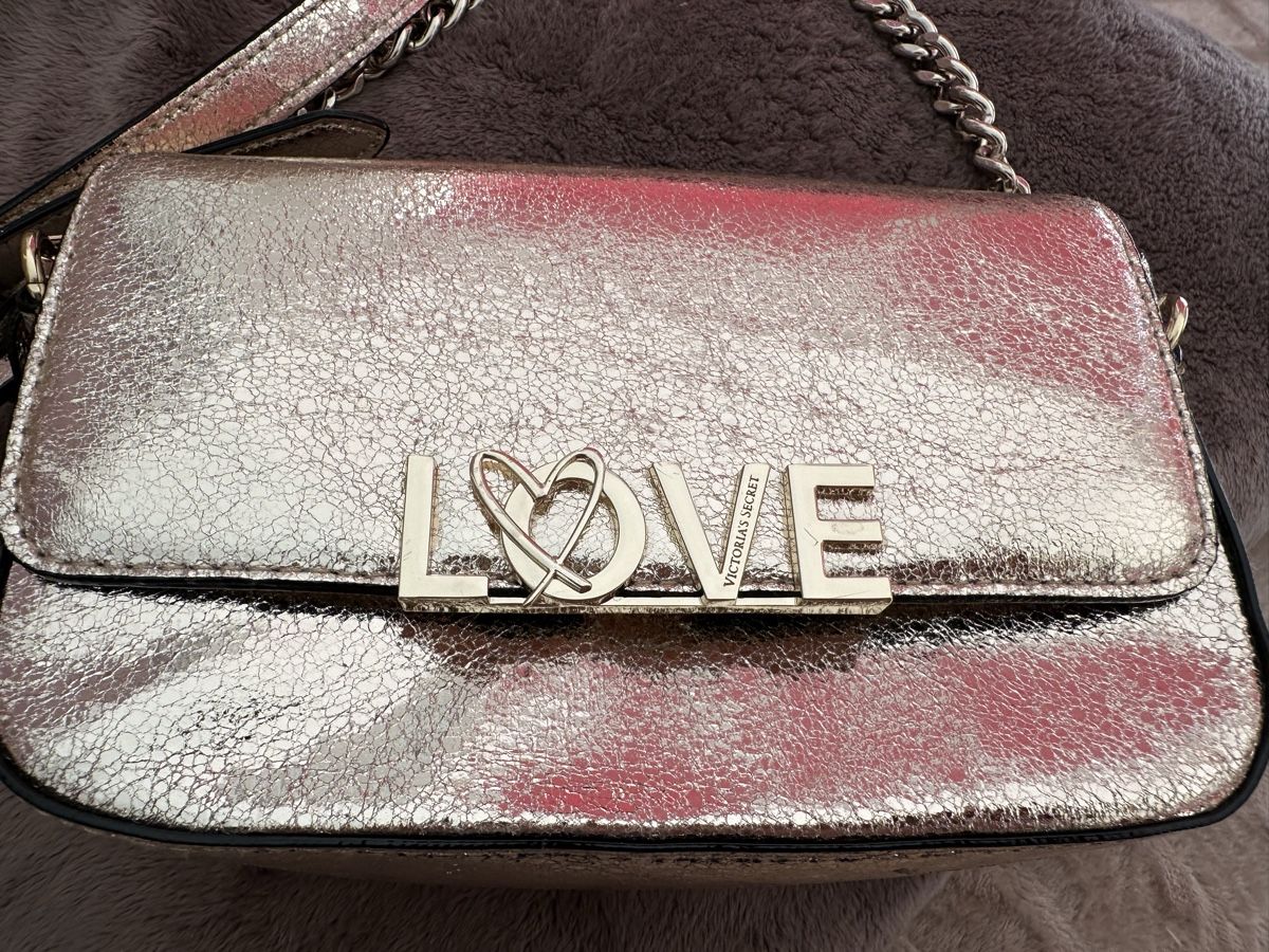 Victoria's Secret Borse da donna: Viktoria Secret Love Tasche – Usato da Herbriggen venduto da Sehrazade 2