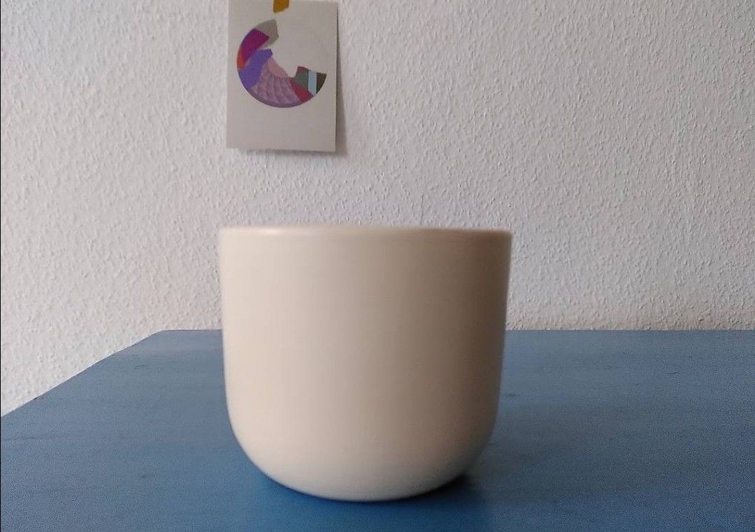 Vasi per fiori: Minimalistisches Keramikgefäss – Usato da Burgdorf venduto da anna-li 1