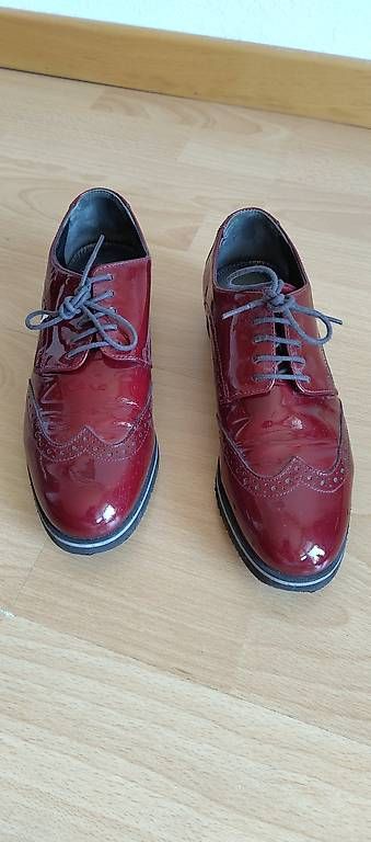Navyboot Scarpe da donna: sympathische kirschrote Schuhe Grösse 36 – Usato da Urtenen-Schönbühl venduto da phu_tpt8