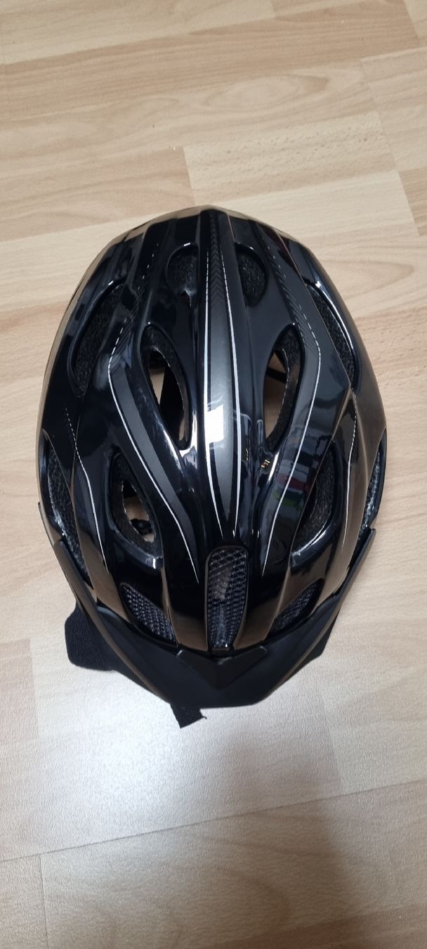 Crosswave Caschi: Crosswave Fahrradhelm, schwarz – Usato da Lostorf venduto da _Venus_