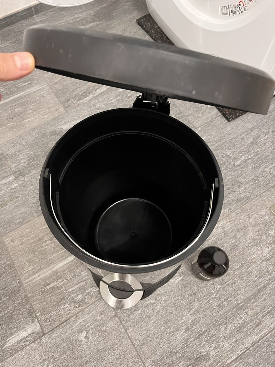 Brabantia Cestini per rifiuti: Abfallaimer pedal bin metal – Nuovo (secondo la descrizione) da Egg b. Zürich venduto da ful_rbq7 1