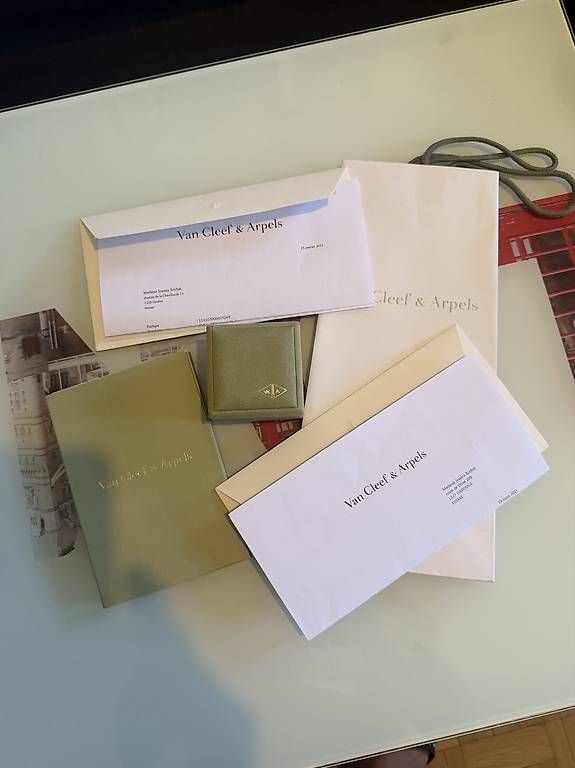 Armbänder & -reifen: Bracelet, Alhambra, Van Cleef & Arpels  – Neu und originalverpackt aus Petit-Lancy von Rah4 3
