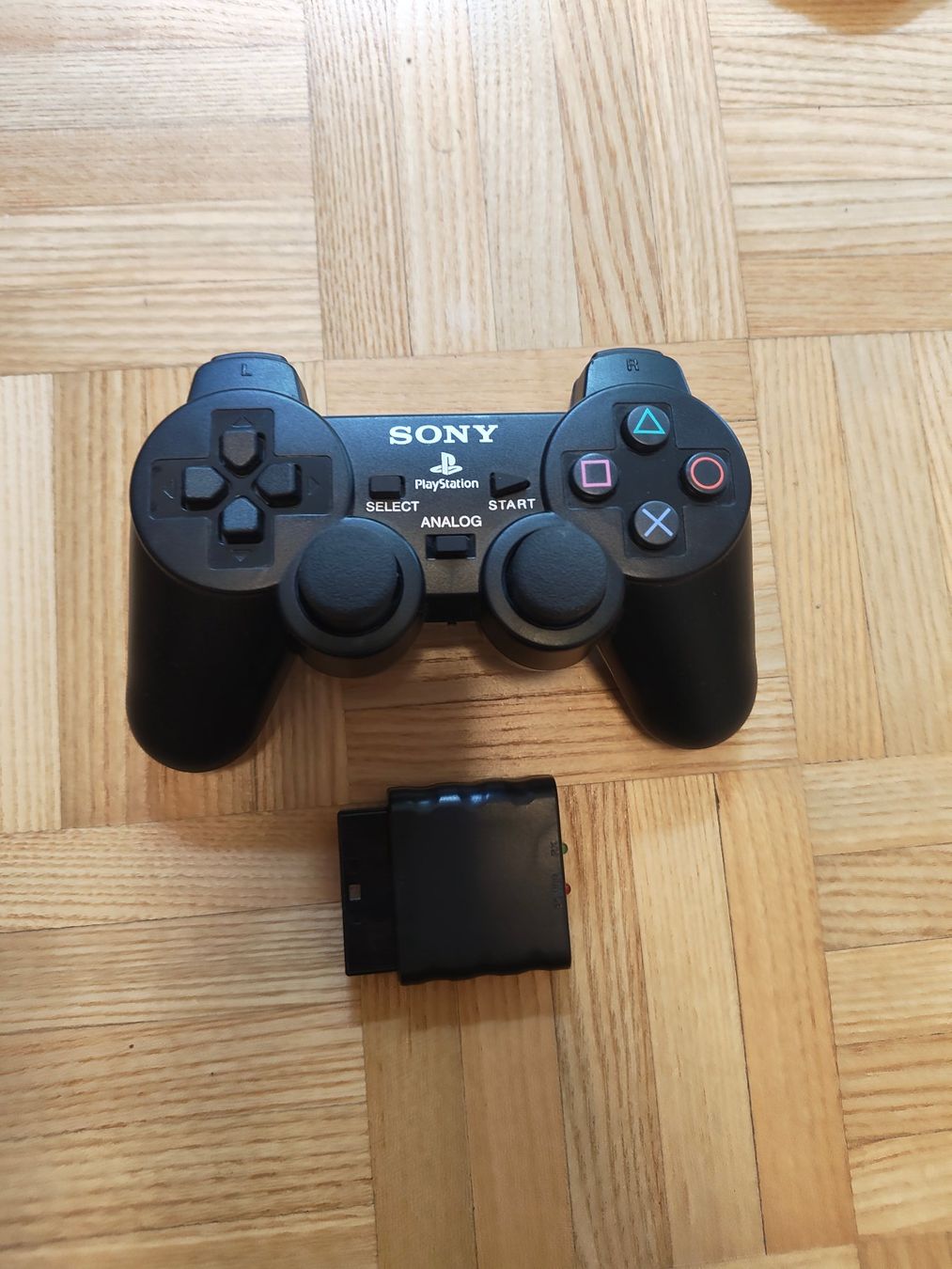 Sony Console: Playstation 2 SCPH-50004 Silber Konsole mit Controller – Usato da Thun venduto da John.Smith 4