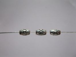 100 Metallperlen gemustert, 6x3mm