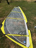 Windsurf Segel 4.7 sehr leicht.