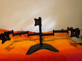 3-fach Monitorhalterung bis 27 Zoll