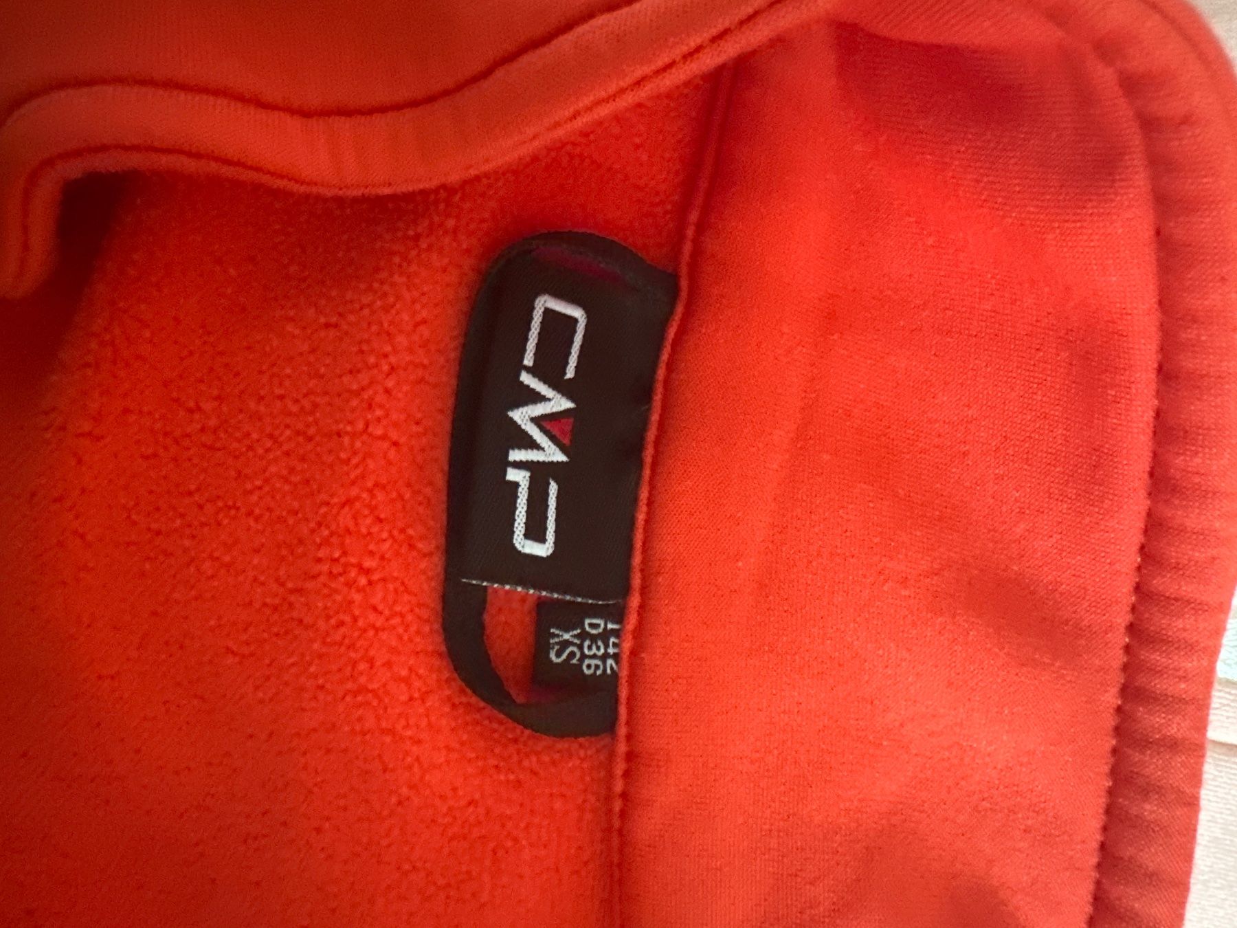 Vestes: CMP Jäckli Gr. XS – D'occasion à Schmitten FR par einhorn123 1