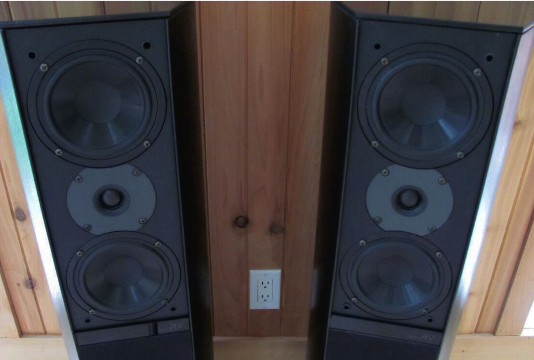 Jamo Casse acustiche: Jamo 707 Standlautsprecher – Usato da Luzern venduto da jeeeepjeeeep 1