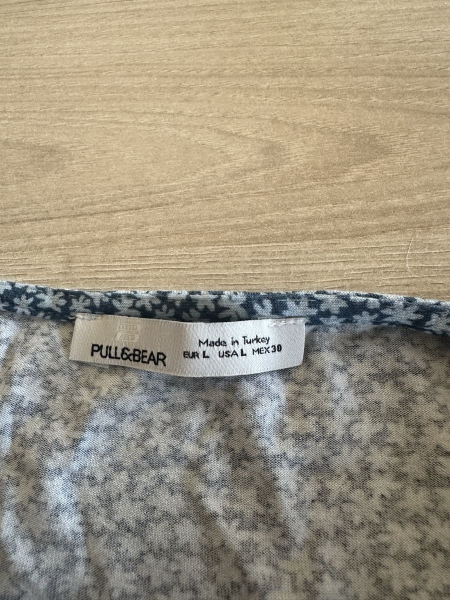 Pull&Bear Vestiti: Robe bleue fleurie – Nuovo (secondo la descrizione) da Lausanne venduto da sou_w9bl 2