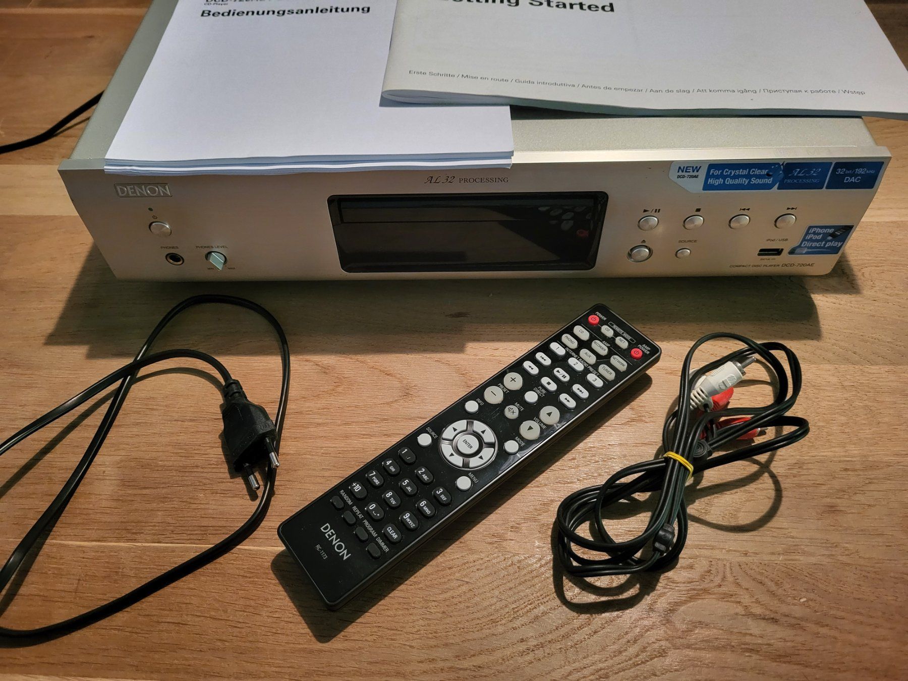 Denon Lettore multimediale & Streamer: Denon DCD-720AE CD-Player, silber (Fernbedienung/Anleitung) – Nuovo (secondo la descrizione) da Urtenen-Schönbühl venduto da Lari1