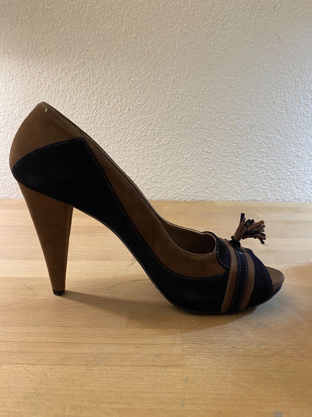 Damenschuhe: Leder Schuhe pumps – Neu (gemäss Beschreibung) aus Cham von Eliissa 2