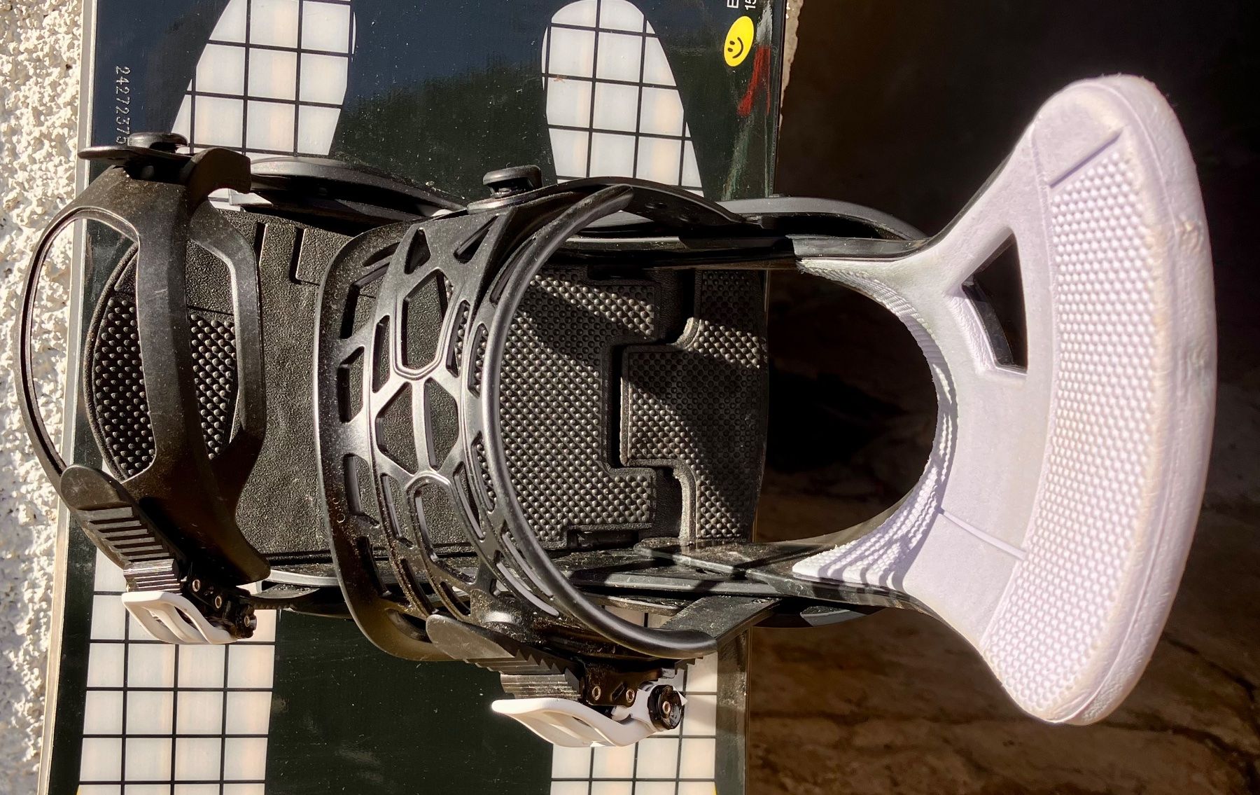 Bataleon Board: Bataleon Snowboard Evil Twin 159 Wide mit Burton Bindung – Nuovo (secondo la descrizione) da albinen venduto da Pethoq 6