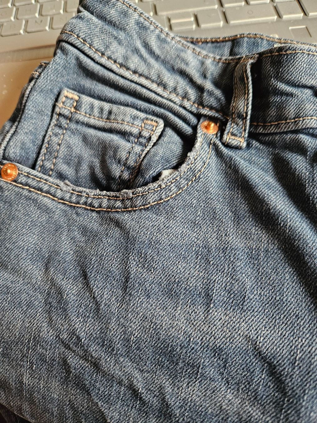 Tally Weijl Jeans: Coole TW Jeans, Gr.32 – Usato da Staffelbach venduto da Frisco77 3