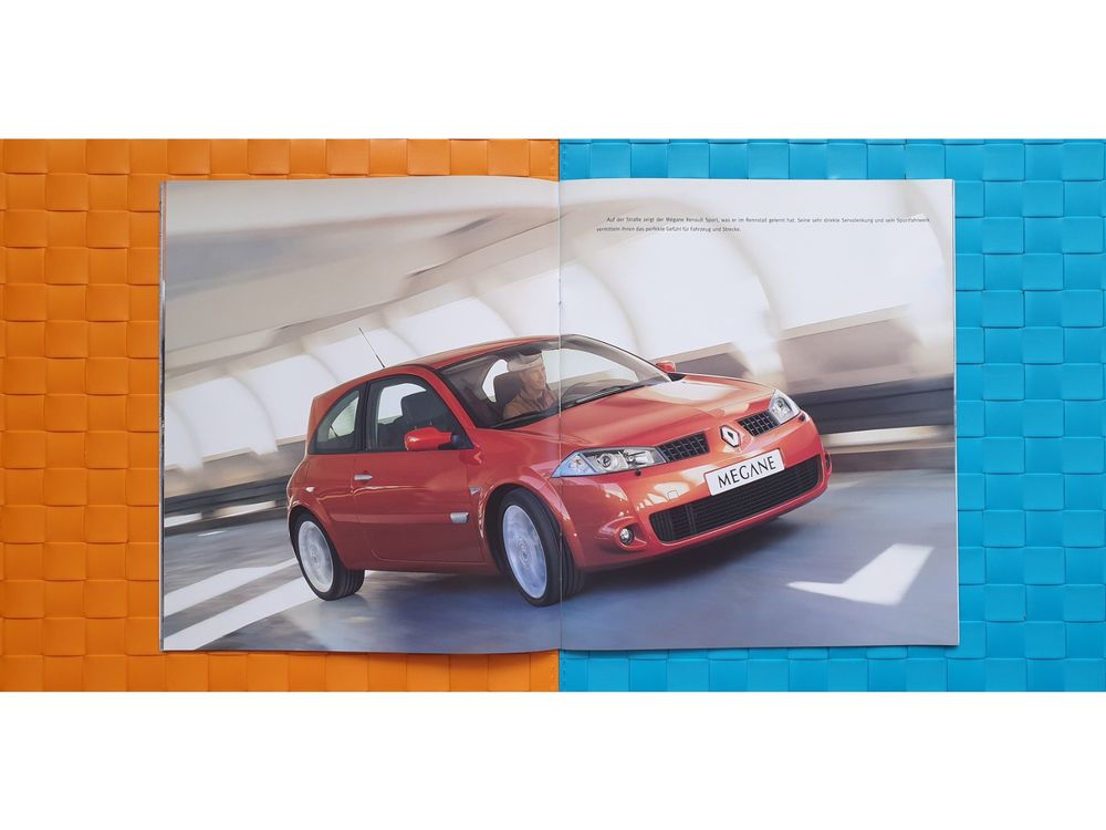 Revues & Magazines: RENAULT MEGANE SPORT - Prospekt / Katalog – Neuf (Voir description) à Viganello par CARLiteratur 2