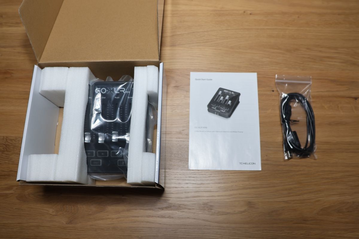 TC Helicon Console di mixaggio: TC-Helicon GO XLR MINI Mixer, USB Audio Interface – Usato da St. Gallen venduto da UsDeSchwiz 6