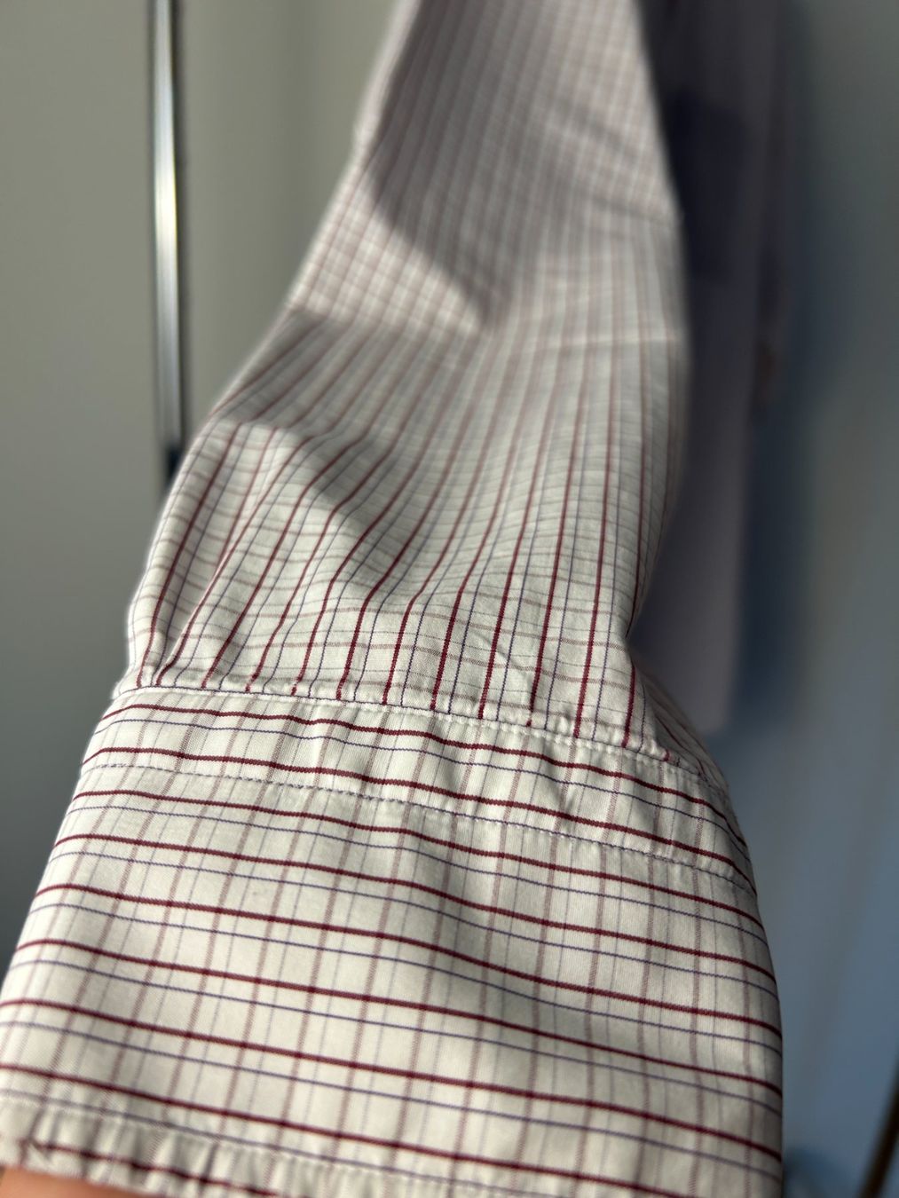 Hermès Chemises: Hermès Red Grey Plaid Button Up Shirt – D'occasion à Bern par kurtikobolt74 1