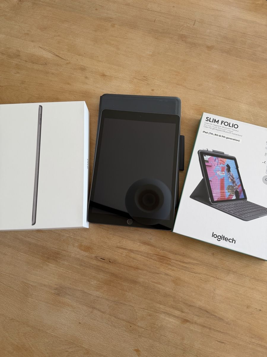 Apple Tablet PC: iPad 9. Gen. Inklusive Slim Folio  – Usato da Würenlos venduto da Dumaguete71 7
