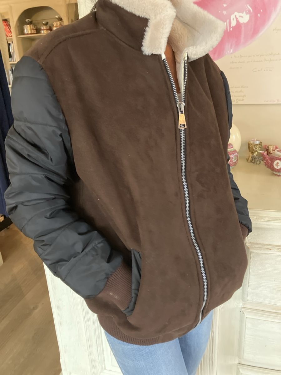 Giacche: Braune Shearling Winterjacke, Top Zustand, Grösse M – Nuovo (secondo la descrizione) da Muralto venduto da jac_hkz5