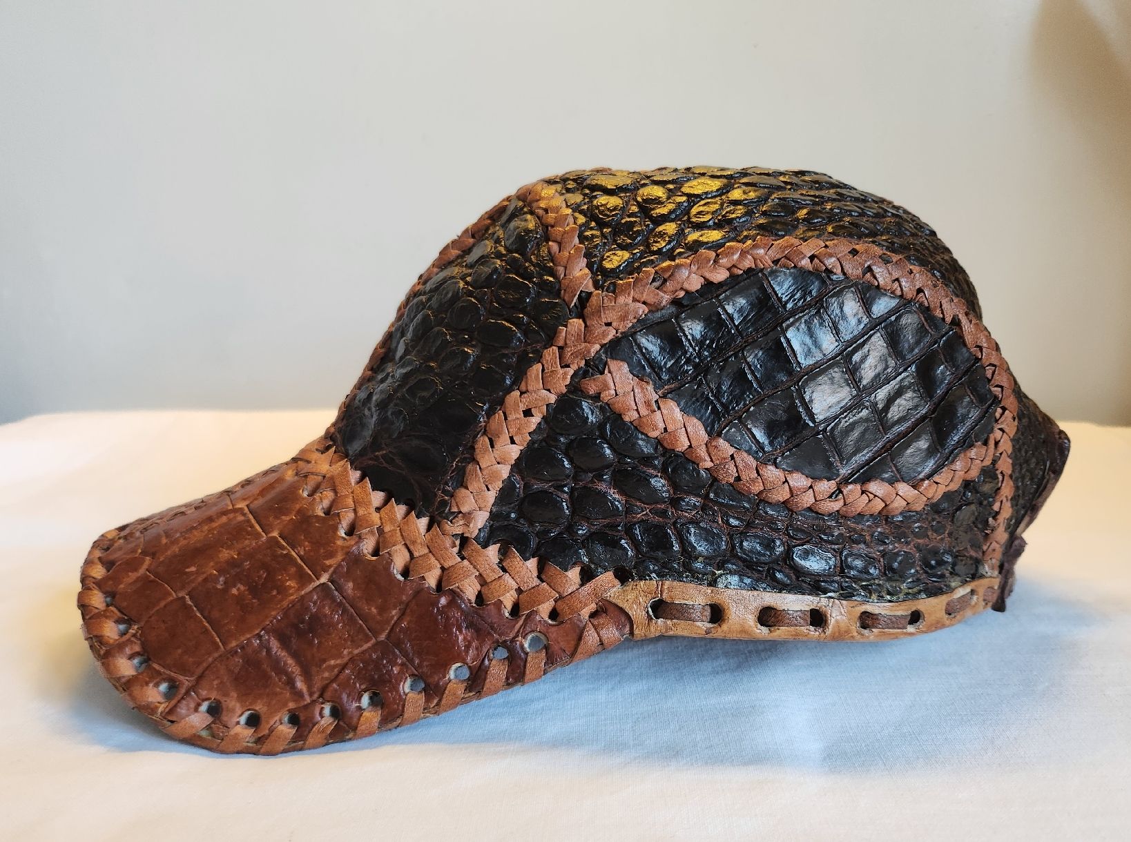 Copricapi, berretti & cappellini: Vintage Kaiman Leder Cap Basecap Handarbeit – Usato da Zürich venduto da BAENZERINO 2