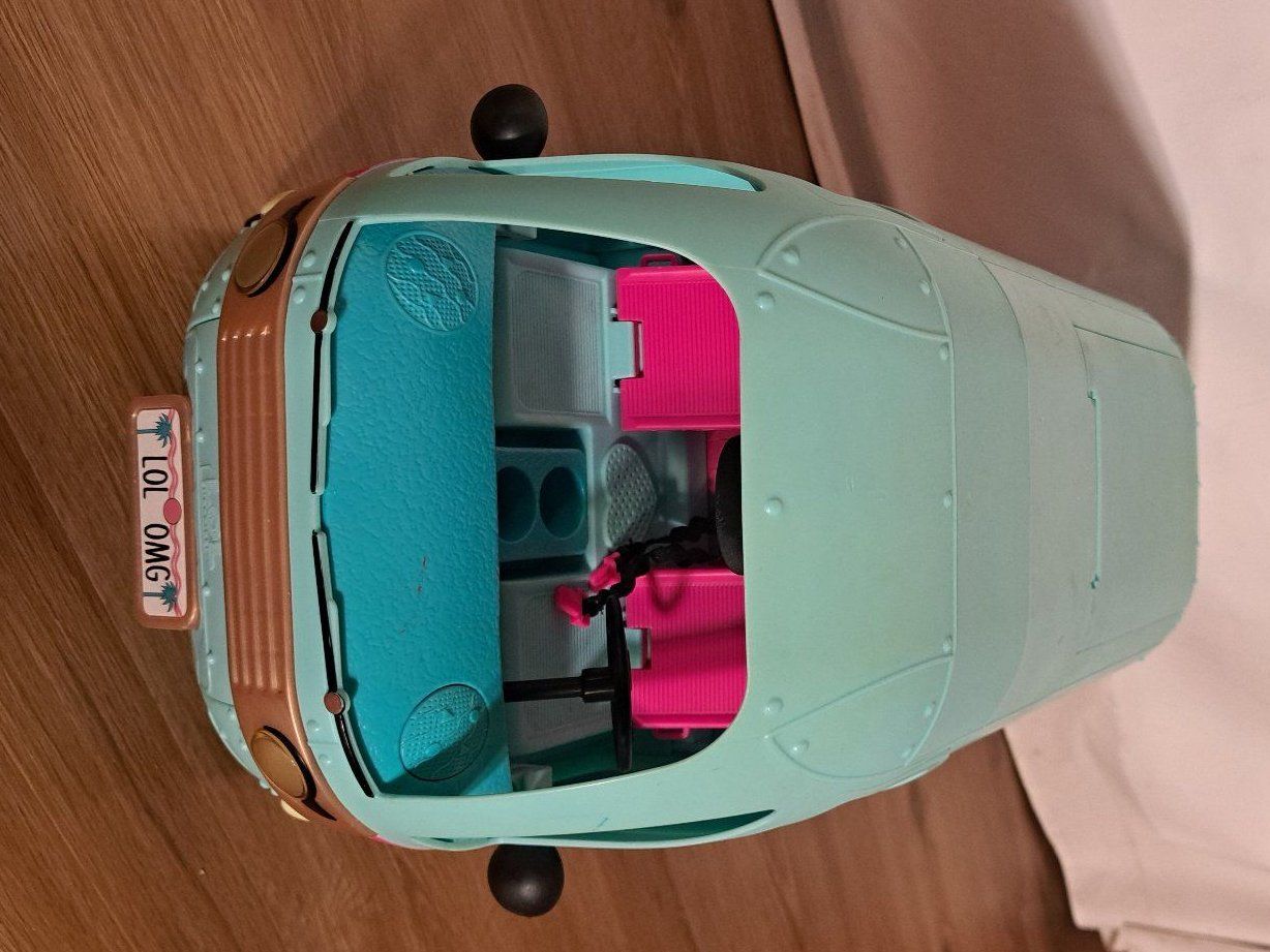 Spielzeuge: LOL Surprise Bus mit Figuren Set 2 – Gebraucht aus Romanshorn von H_meyer 3