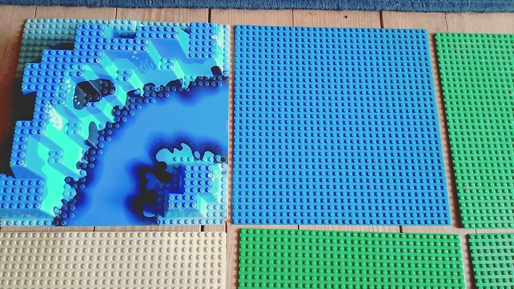 Lego Jeux de construction: Lego Classic-Basic Bauplatten-Strassenplatten-3D – D'occasion à Schwarzenbach(Huttwil) par Padielito 1