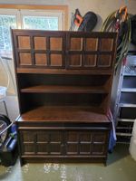 Alter Echtholz Schrank im Topzustand