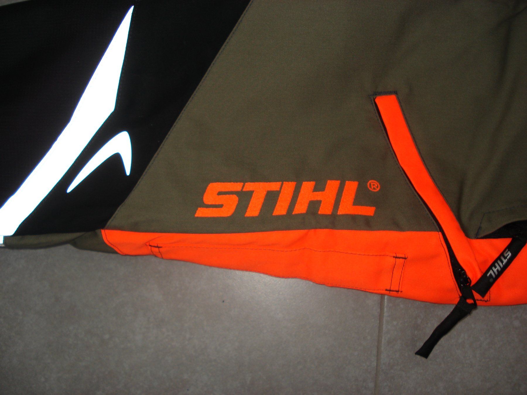 Pantaloni: Stihl Schnittschutz-Bundhose Gr. 50 – Nuovo (secondo la descrizione) da Root venduto da vil_k76z 3