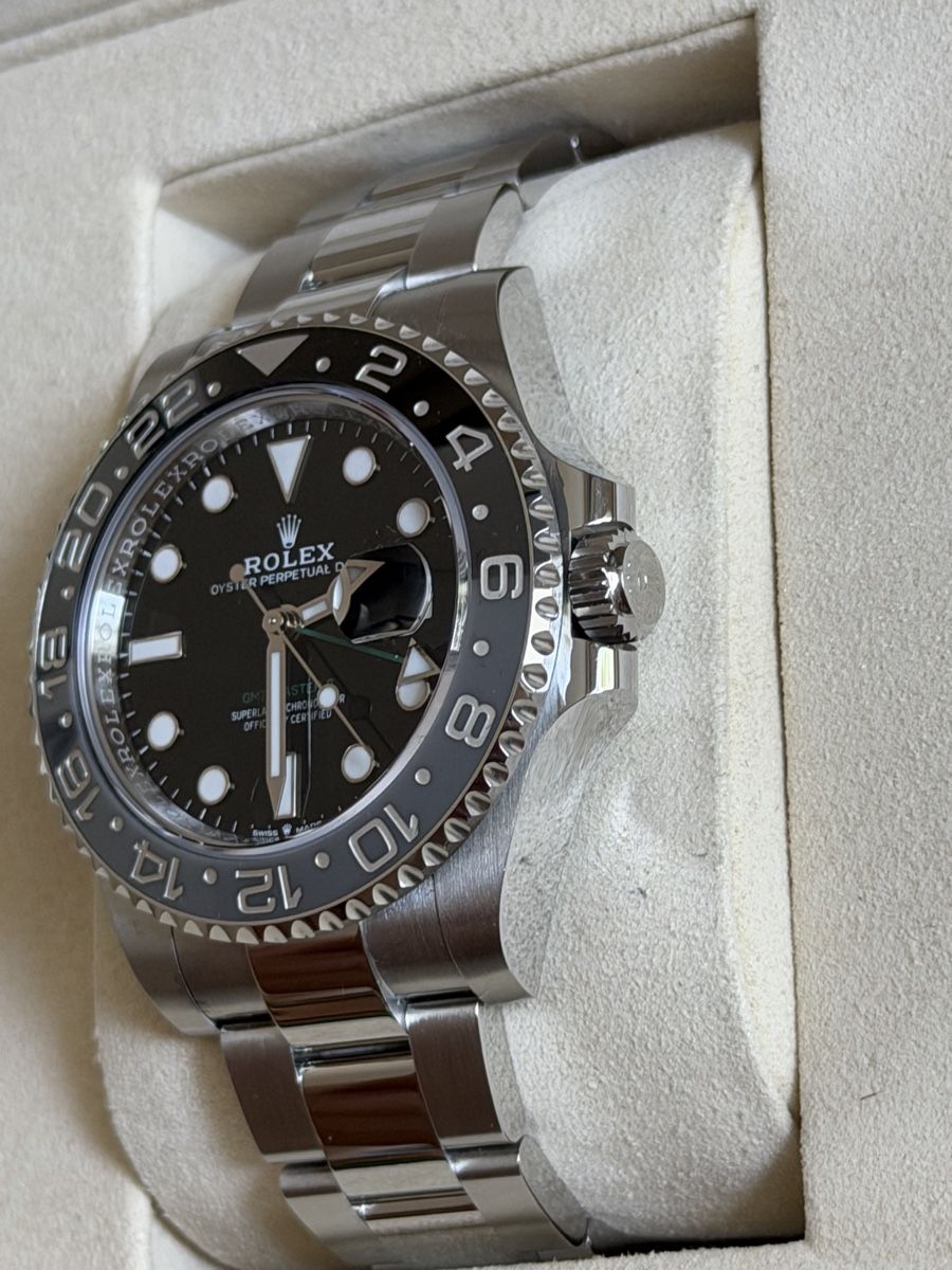 Rolex Orologi: Rolex GMT-Master II "Bruce Wayne" - 126710GRNR – Usato da Zürich venduto da julian4193 2