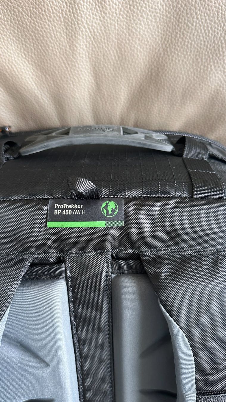 Lowepro Sacs à dos: Lowepro Pro Trekker BP 450 AW II – D'occasion à Koppigen par cube65 2