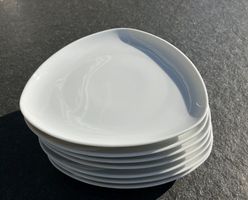7 Porzellan Teller Seltmann Sketch weiss dreieckig top