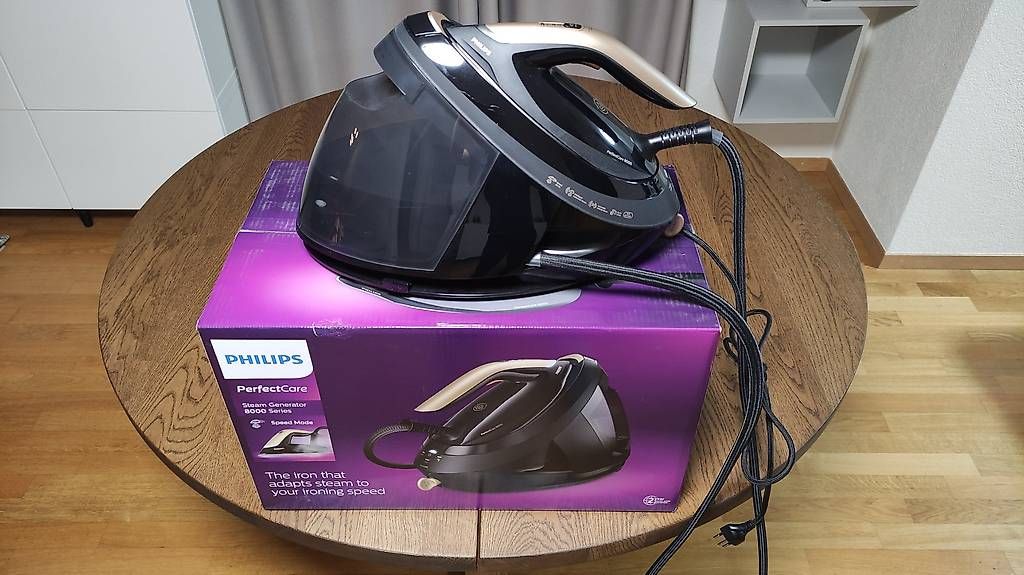 Ferri da stiro: Philips Série 8000 PSG8130/81 – Usato da Bramois venduto da Cucos