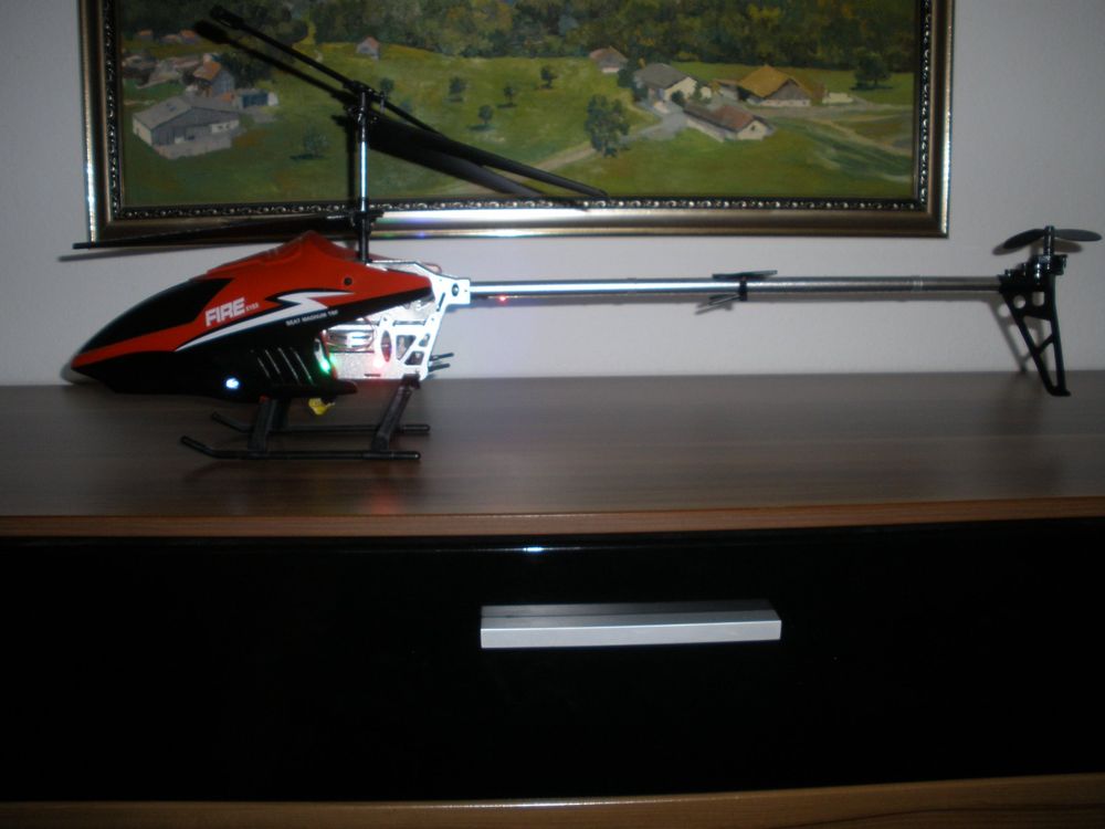 Elektrischer Hubschrauber Spielzeug - Mit Licht & Musik Für Kinder