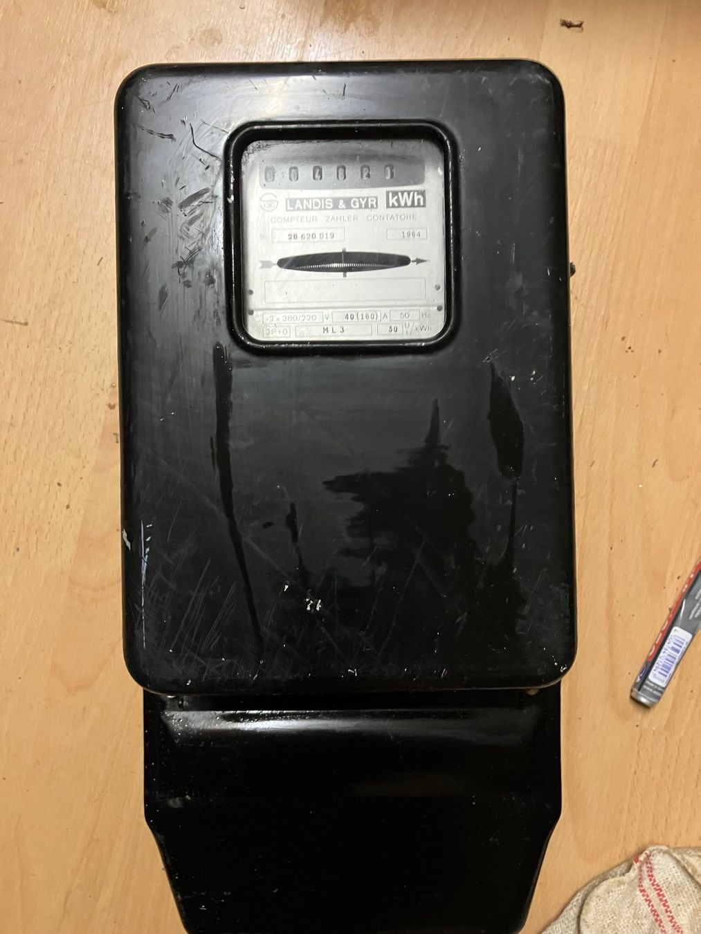 Misurare: Stromzähler 380 Volt – Usato da Pfäffikon ZH venduto da Einarrolf