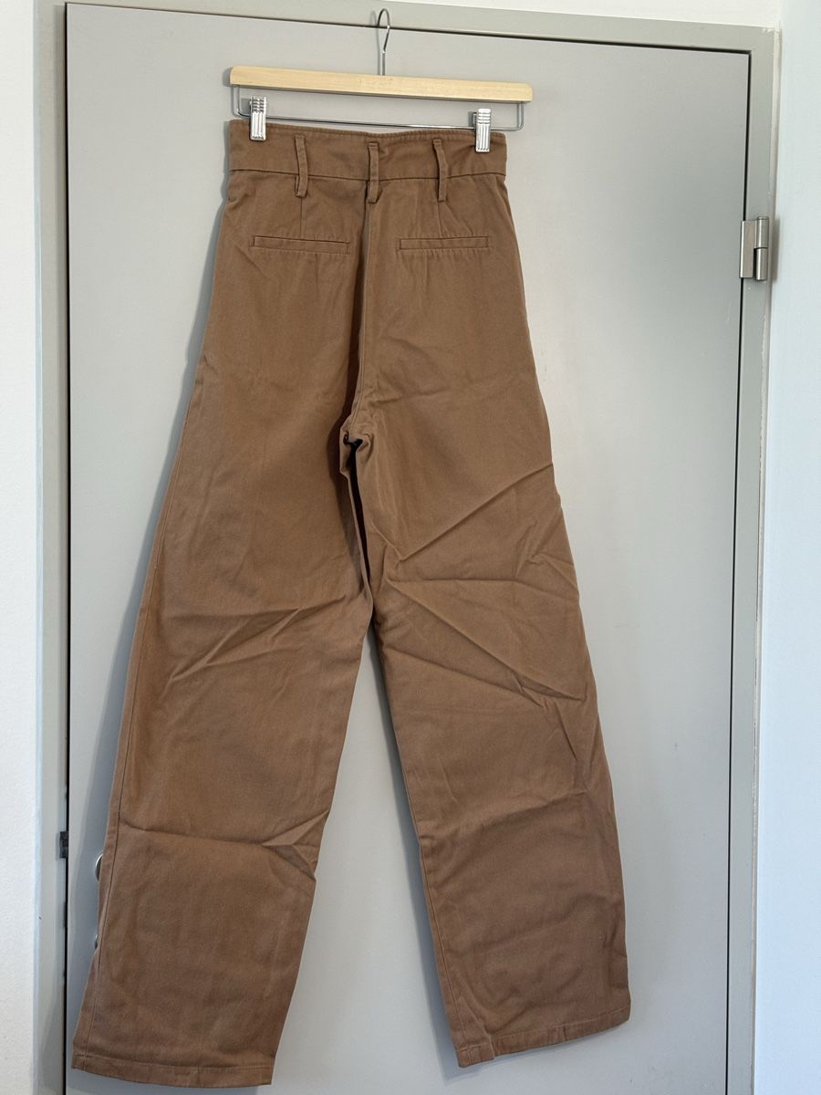 Pantaloni: Pantalon large brun – Nuovo (secondo la descrizione) da Le Grand-Saconnex venduto da ama_pc9p 1