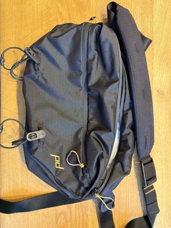 Peak Design Outdoorsling 7L + Passendes Inlay (Cube)