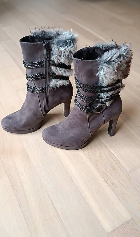 Tamaris Scarpe da donna: Tamaris Stiefeletten 38 – Usato da Sachseln venduto da WertvollWeiter