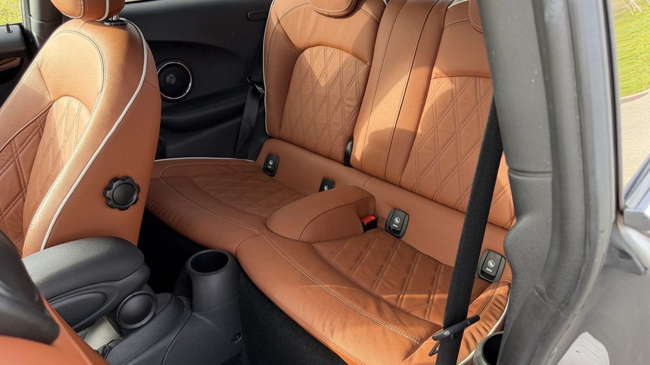 Mini Automobili: Mini Cooper S - 2.0i - 192 PS – Usato da Zürich venduto da ineoms 4