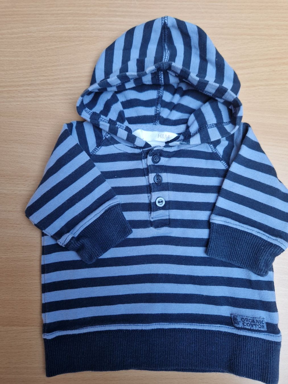 H&M Lotti & Set di vestiti: Kinder Kleider Paket Pullover Gr 56/62 – Usato da Hornussen venduto da Rysrys 7