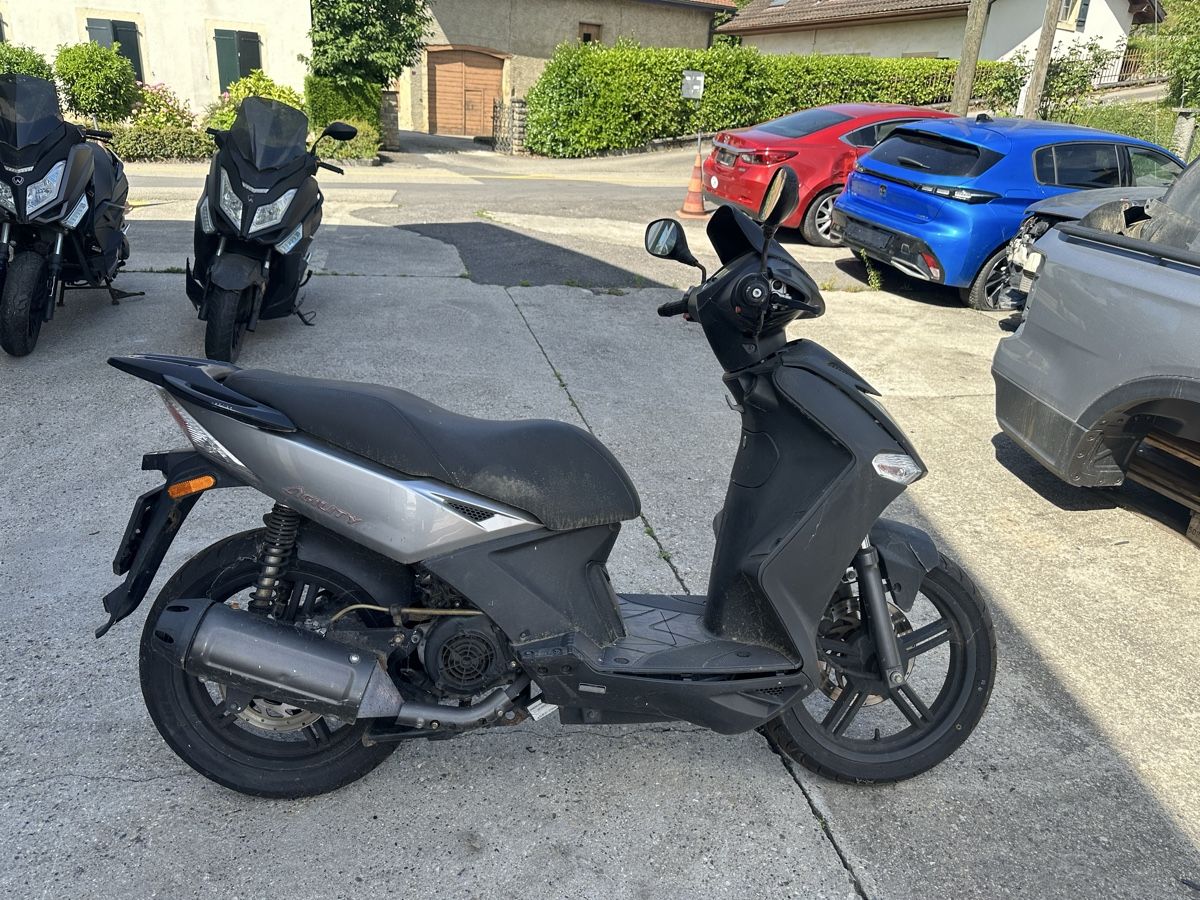 Kymco Scooter: KYMCO AGILITY 125 – Difettoso da Treycovagnes venduto da Campingcar65 5