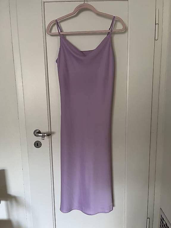 Vestiti: YAS LILA MIDI KLEID – Usato da Wallisellen venduto da lis_8fkh